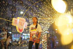 BIB: 50430
                            <button type="button" onclick="openModal(21750542)" class="btn btn-primary btn-sm float-right btn-popup" data-toggle="modal" data-target=".modal-high-quality">
                        <i class="fas fa-shopping-cart"></i> Add to Cart
                    </button>
                                            <button type="button" onclick="isThisMe(21750542, true)" class="btn btn-success btn-sm float-right btn-popup btn-isme hidden" data-toggle="tooltip" data-placement="bottom" title="นี่คือรูปของคุณใช่ไหม คลิกที่นี่เพื่อเอาเข้าอัลบั้ม">
                        <i class="fas fa-plus"></i> Add to album
                    </button>
                    <button type="button" onclick="isThisMe(21750542, false)" class="btn btn-warning btn-sm float-right btn-popup btn-isnotme hidden">
                        <i class="fas fa-ban"></i> Remove from album
                    </button>